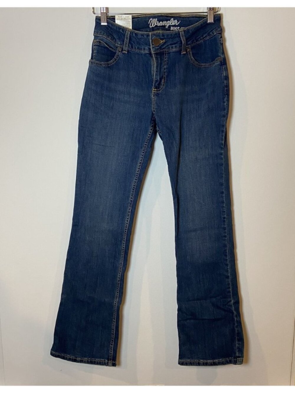 NWT Wranger Jeans Essential Mid Rise Bootcut Size 3 x 32 New